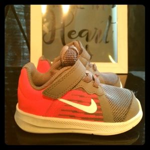 Boys Nikes